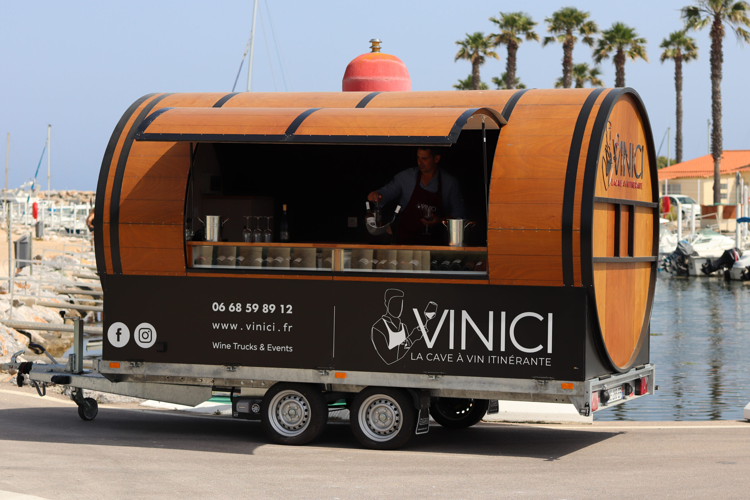 Wine Truck Perpignan • Vinici